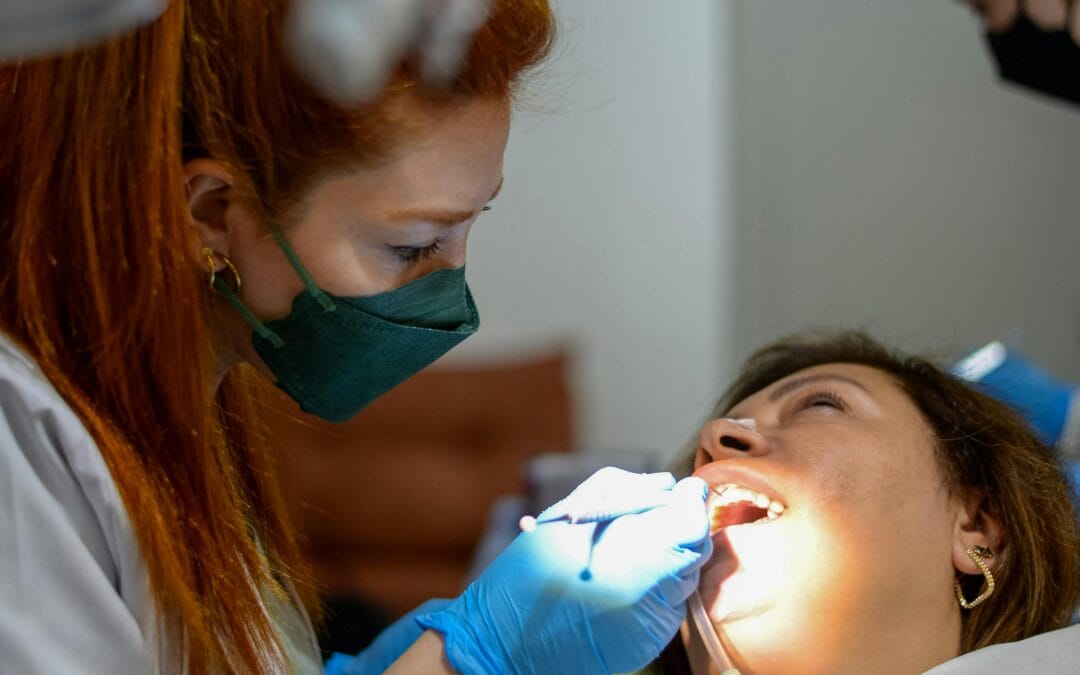 How to Spot Early Signs of Gum Disease?